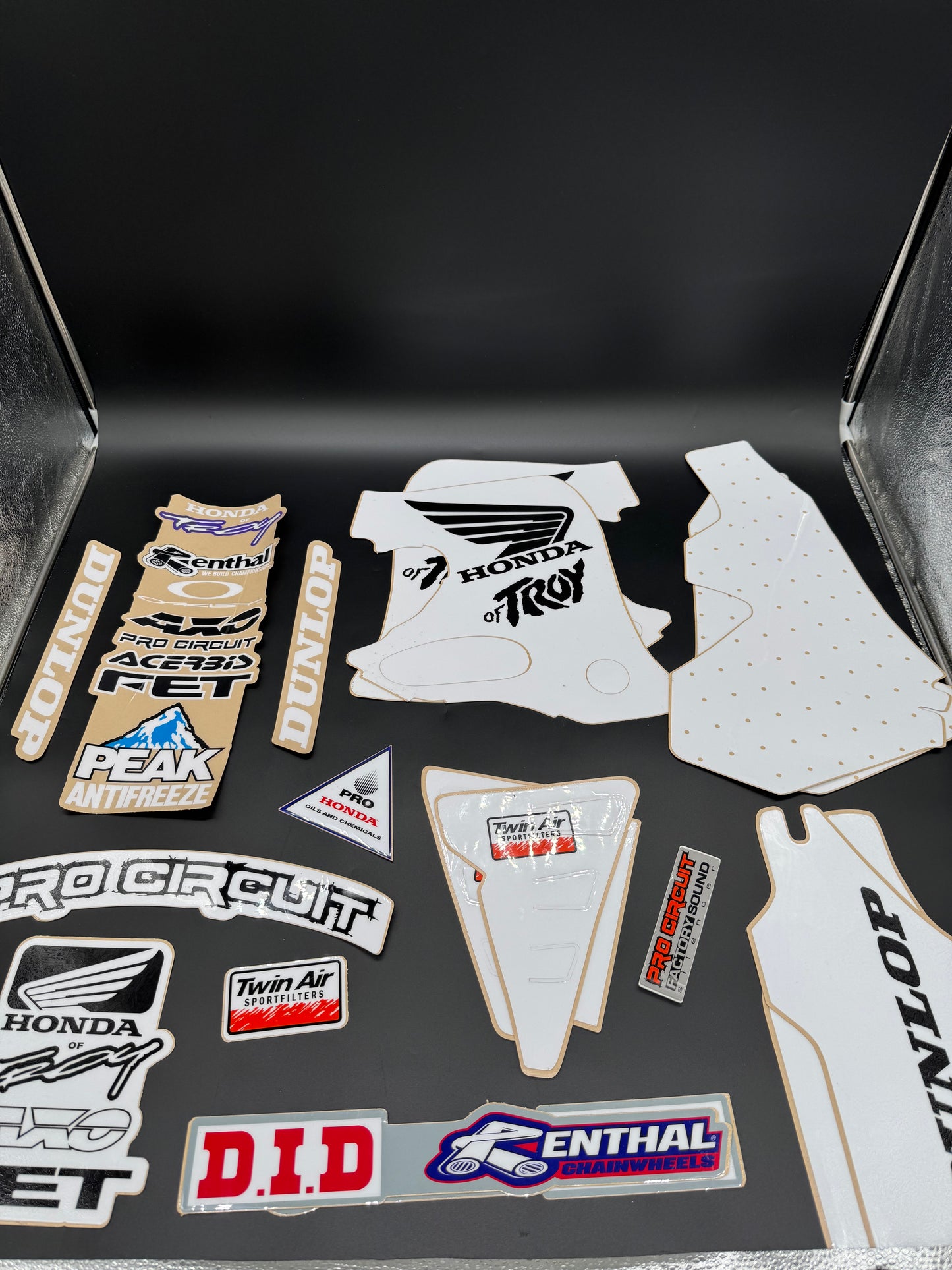 1994 Honda of Troy White Dragon Custom Kit