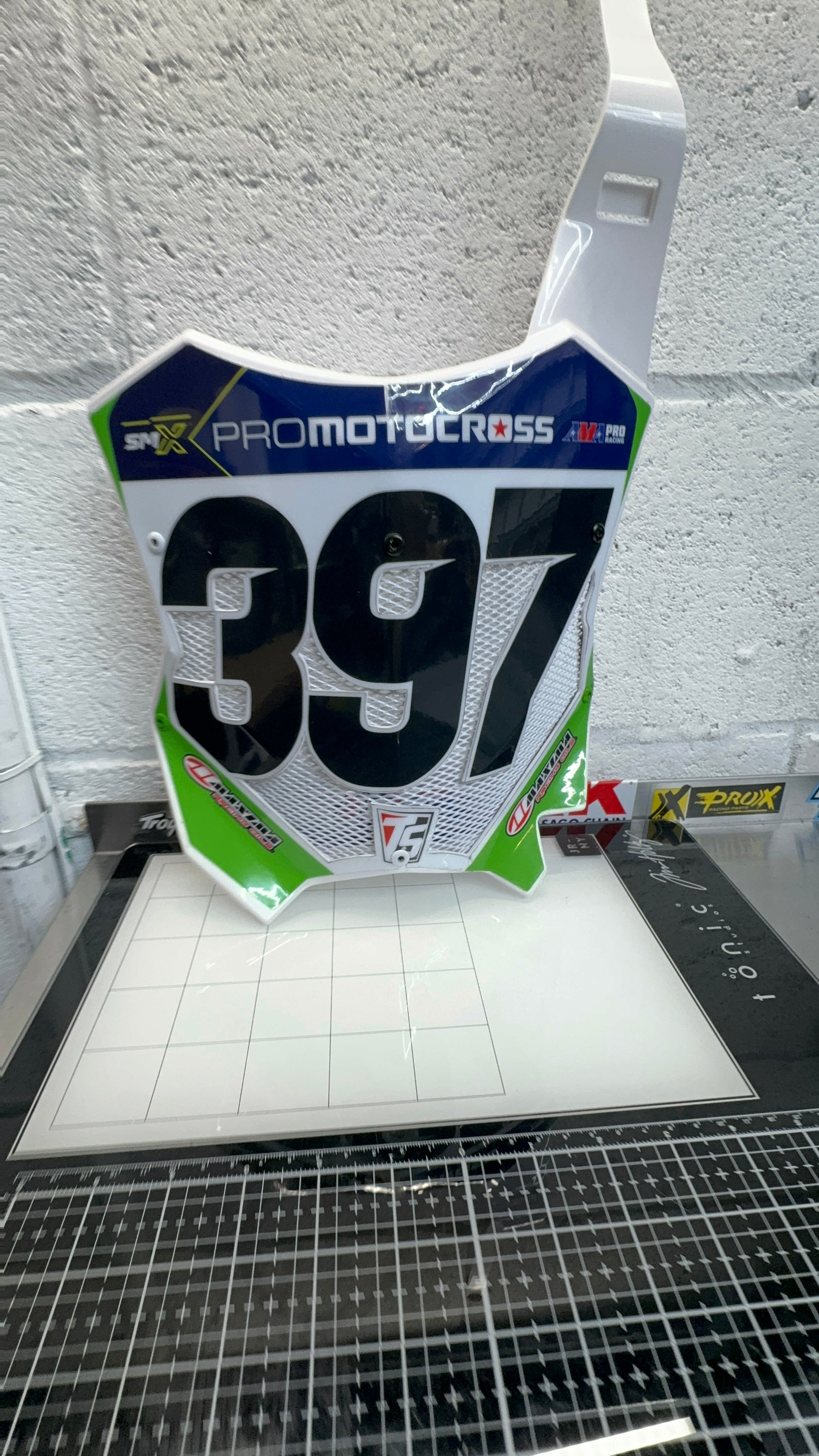 Vented Front Number Plate – Factory Service – Moto Envy