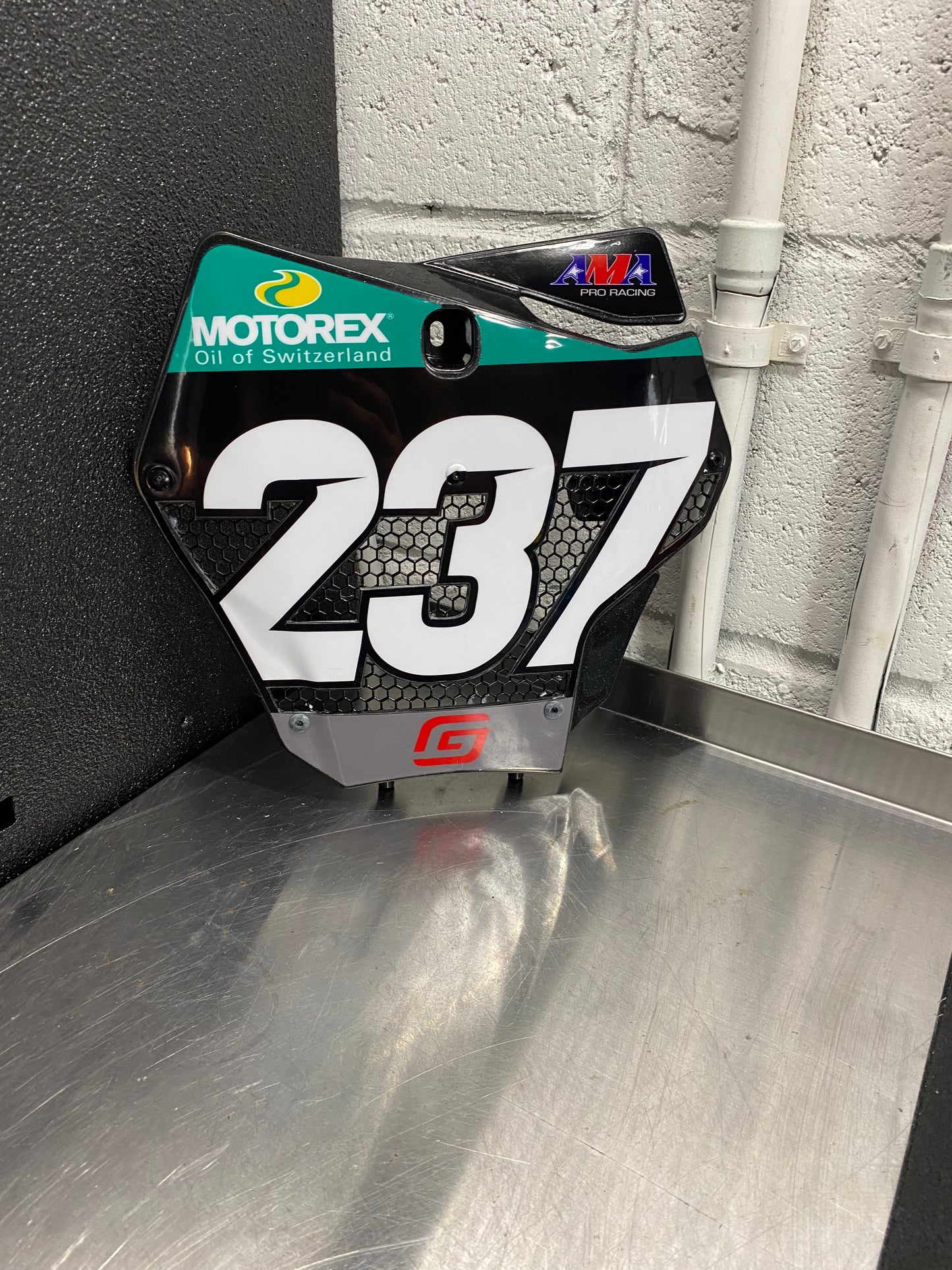 Vented Front Number Plate – Factory Service