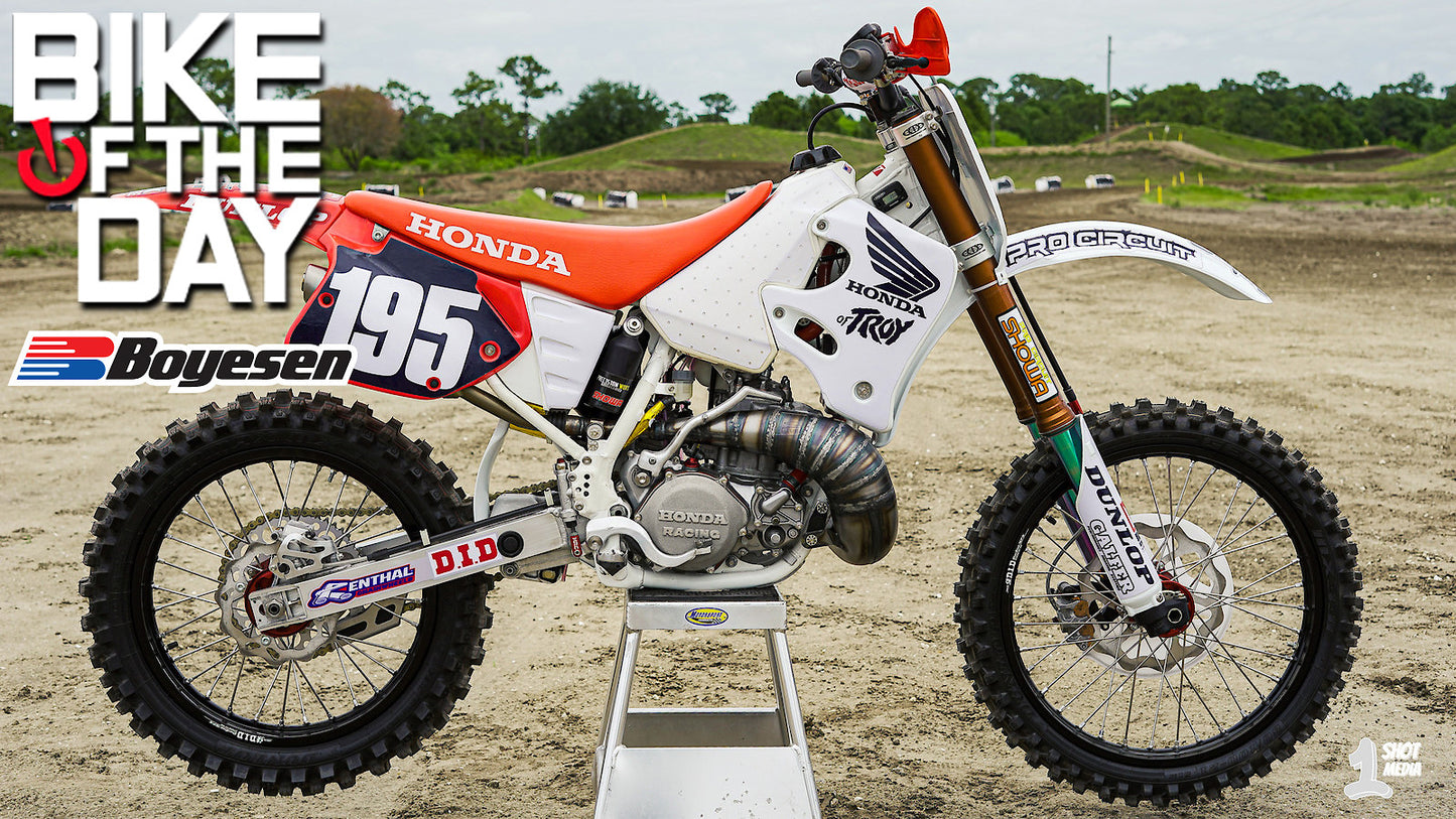 1994 Honda of Troy White Dragon Custom Kit